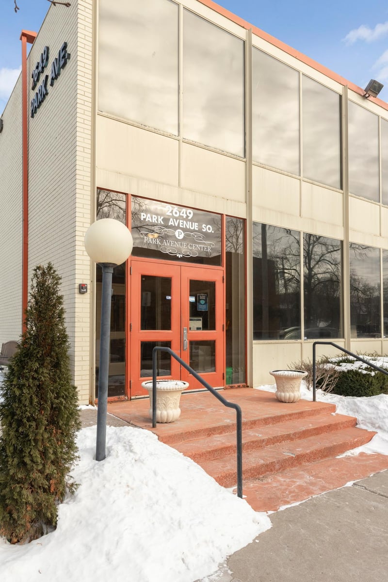 2649 Park Ave, Minneapolis, MN 55407