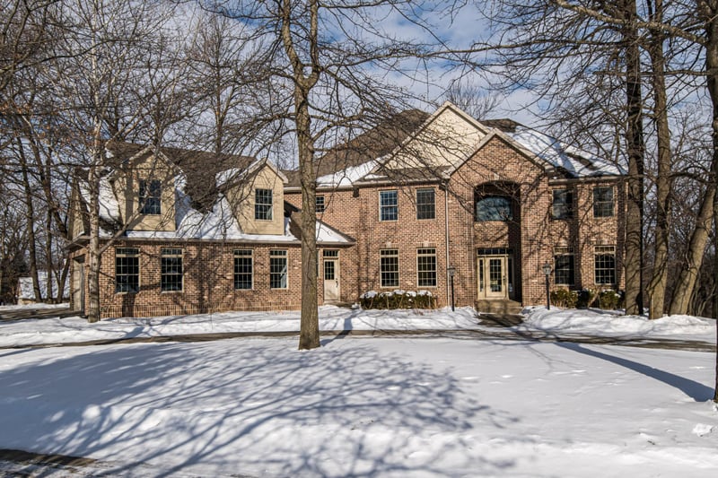 1096 Chippewa Dr NW, Rochester, MN 55901