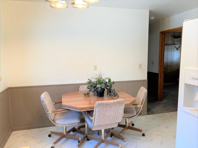 11065 Birkett Ave, Leota, MN 56153