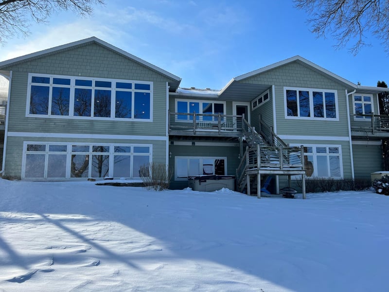 315 Lake Ave S, Spicer, MN 56288