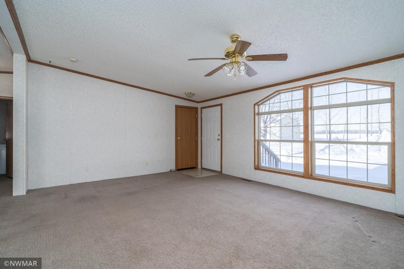 11650 Maplewood Dr SE, Mentor, MN 56736