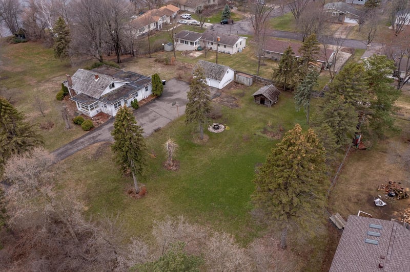 11424 Round Lake Blvd NW, Coon Rapids, MN 55433