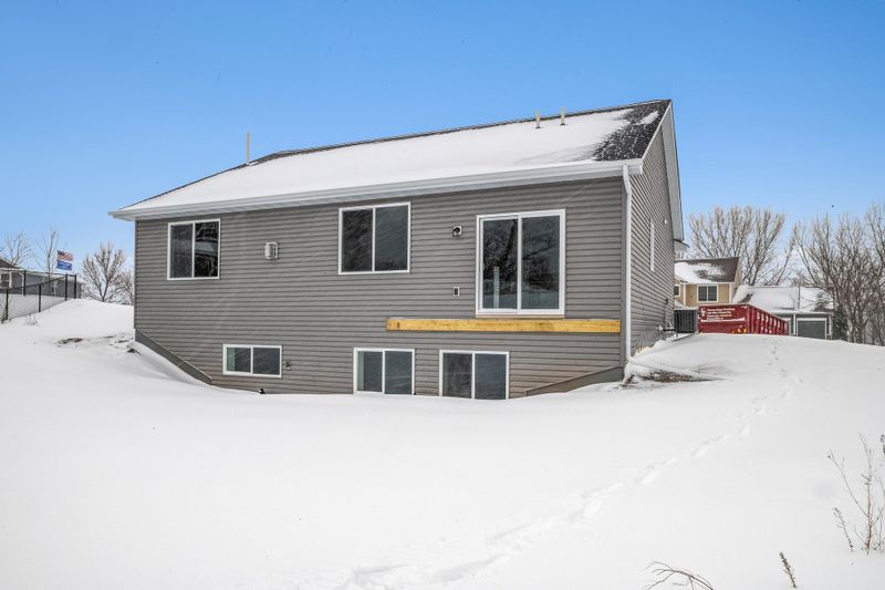 1278 Summit Cv, Dassel, MN 55325