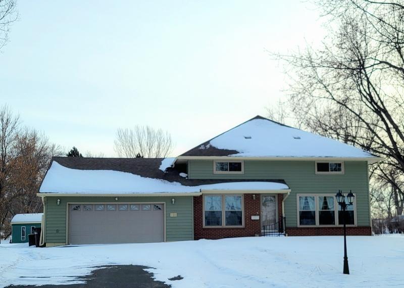 739 2nd Ave NW, Browns Valley, MN 56219