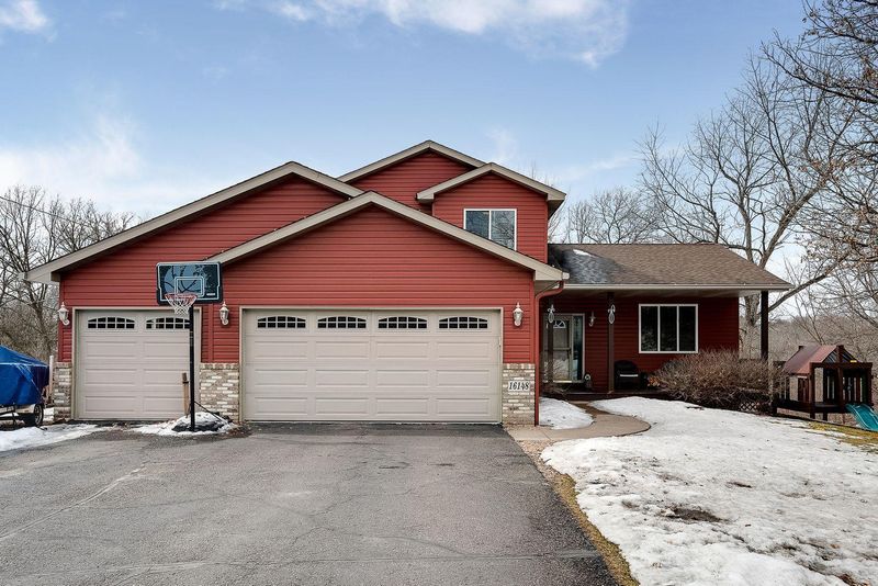 16148 Xenia St NW, Andover, MN 55304