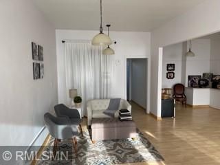 104 W 2nd St, Chaska, MN 55318