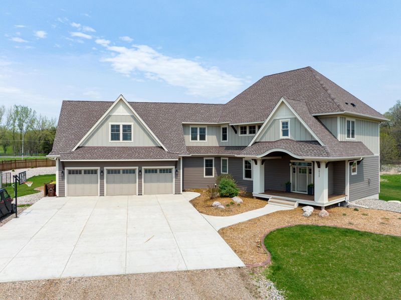 19117 Panama Ave, Prior Lake, MN 55372