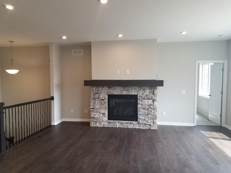 1931 Birch St, Carver, MN 55315