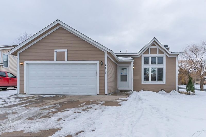 4401 Slater Rd, Eagan, MN 55122