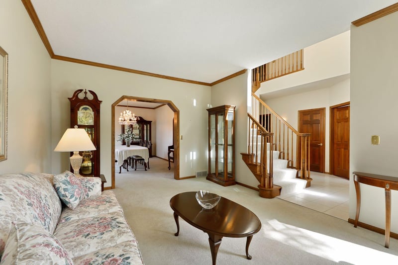 607 Watersedge Ter, Mendota Heights, MN 55120