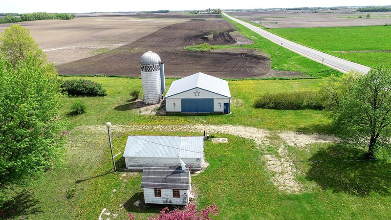 19466 Csah 1, Litchfield, MN 55355