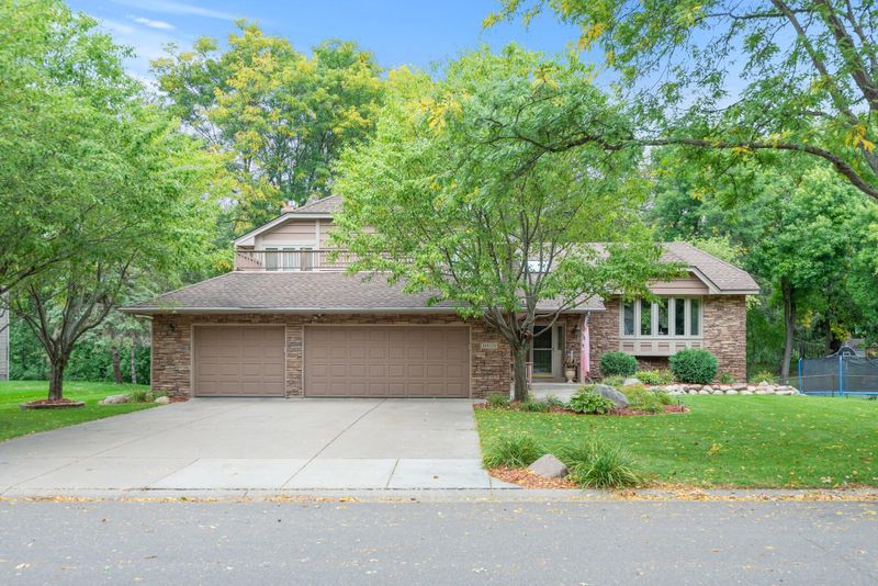 10020 29th Ave N, Plymouth, MN 55441