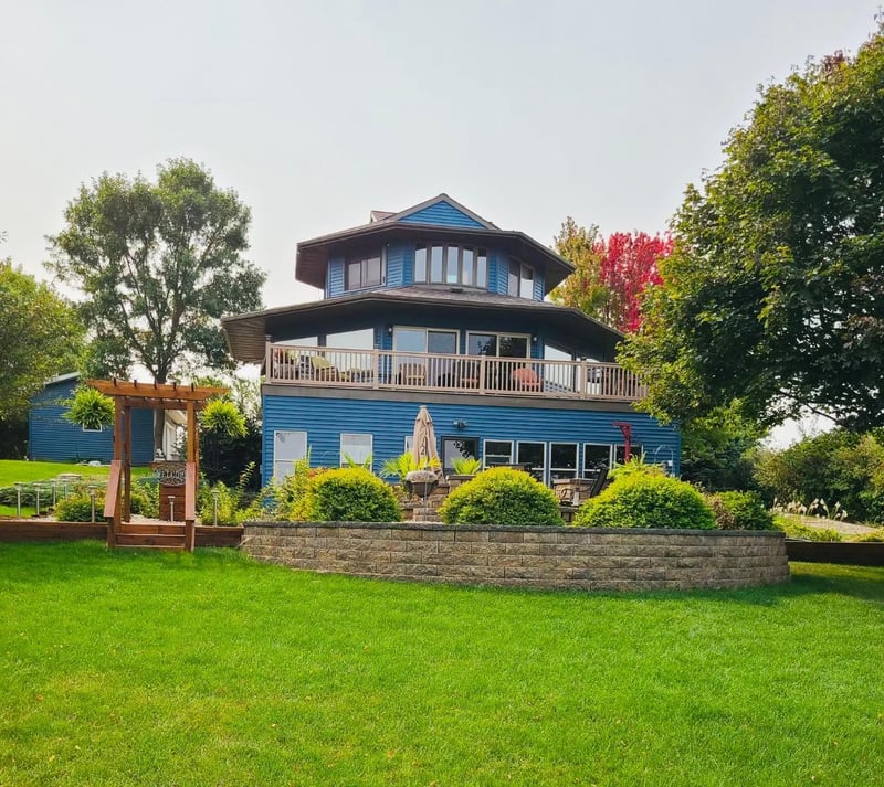 32 Pommier Ln, Garvin, MN 56132