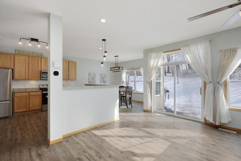 2425 Stonecrest Pa NW, Prior Lake, MN 55372