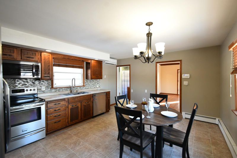 42319 135th Ave, Wanamingo, MN 55983