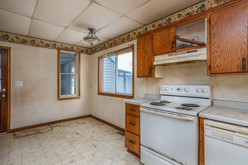 205 Chinook Ave SW, Avon, MN 56310