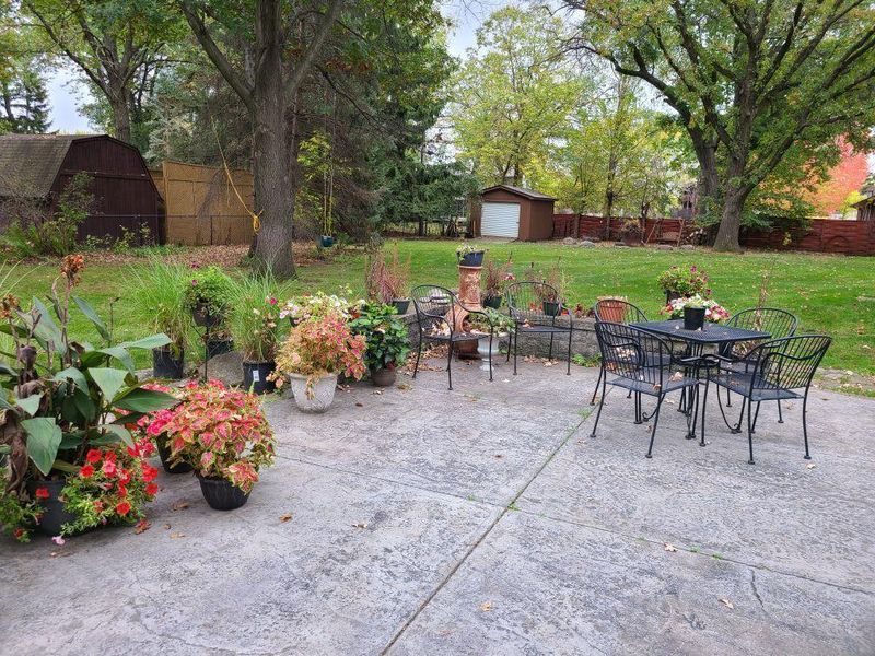 8310 W River Rd, Brooklyn Park, MN 55444