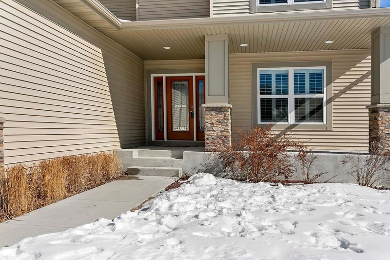 8800 35th Ave N, New Hope, MN 55427