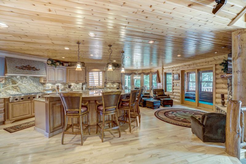 22660 Circle Dr N, Cable, WI 54821