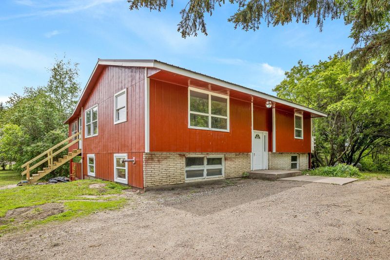 10251 Highway 22, Glencoe, MN 55336