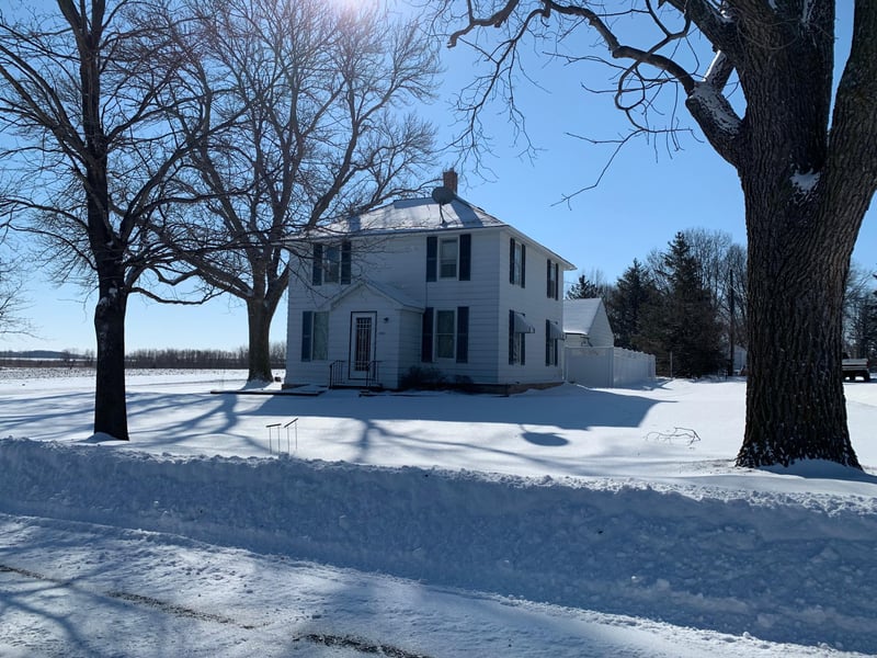 441 Pleasant St E, Amboy, MN 56010