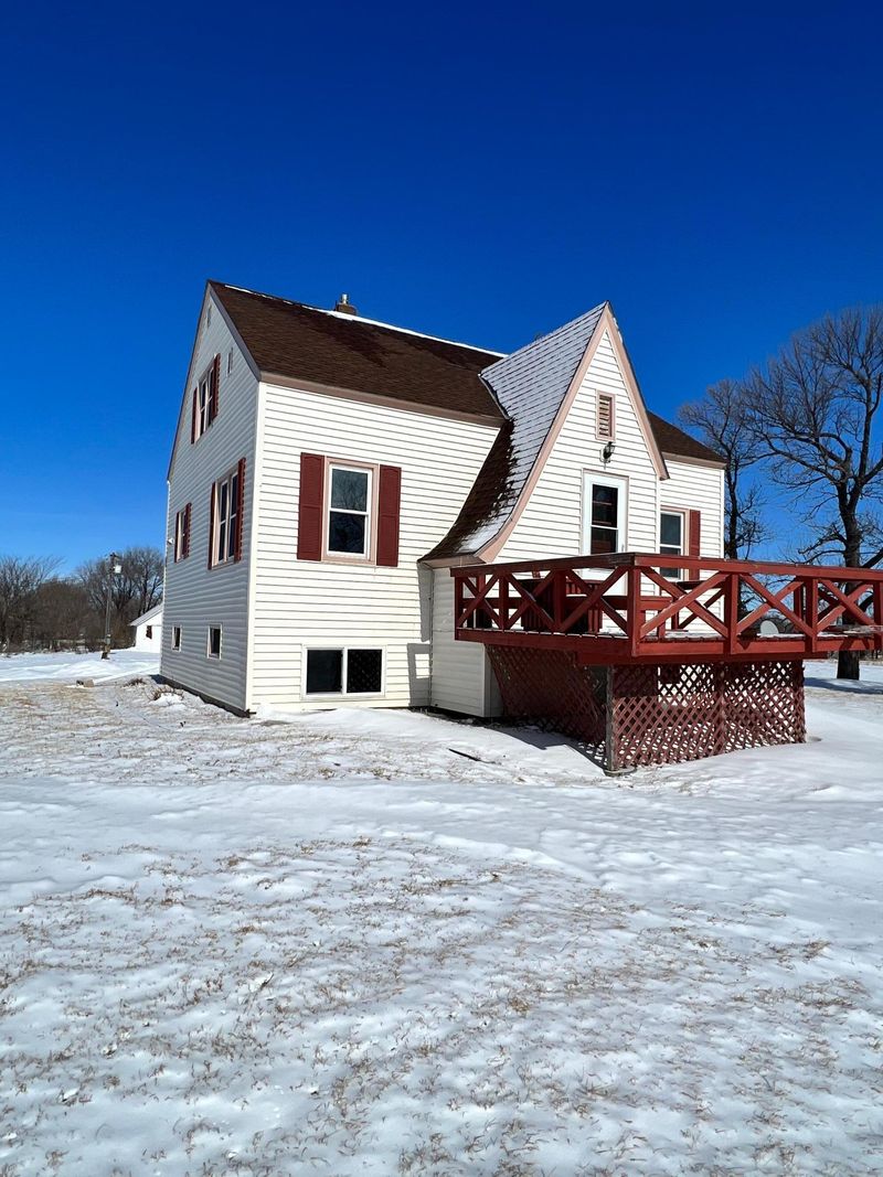 1907 111th Ave, Marietta, MN 56257