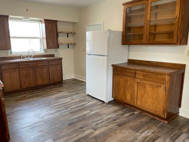 311 Parnell St, Iona, MN 56141