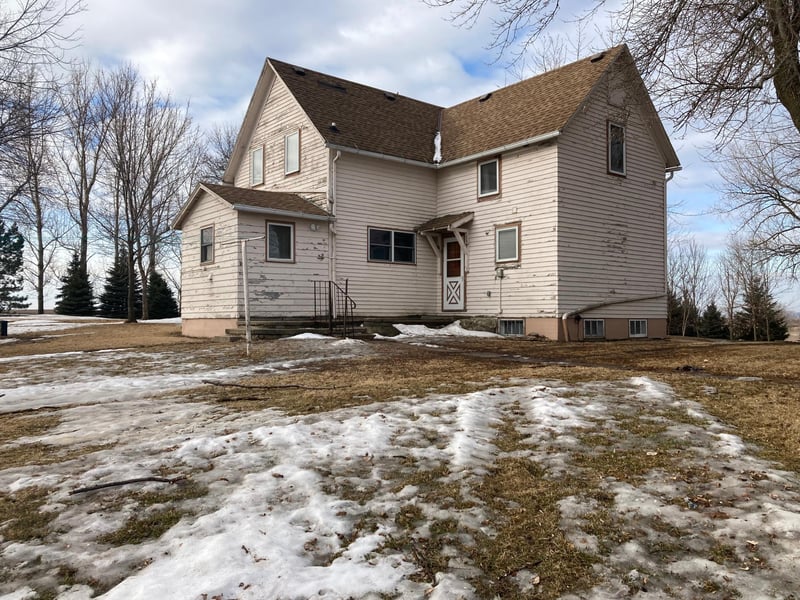 1326 200th Ave, Currie, MN 56123