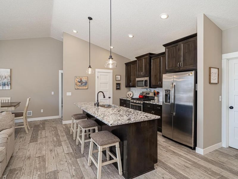 16703 Avocet St NW, Andover, MN 55304