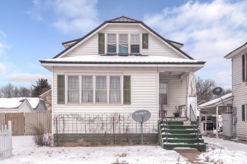 416 W Main St, Arcadia, WI 54612
