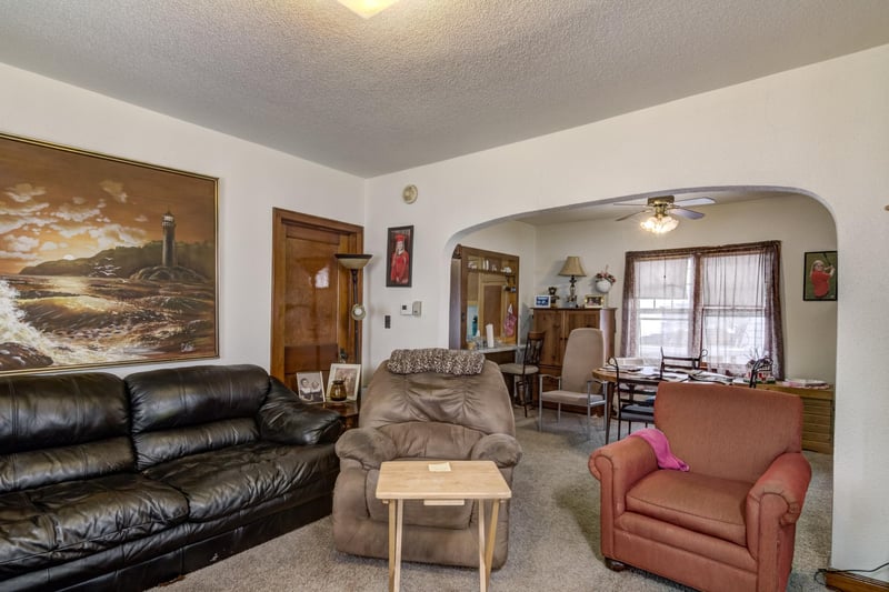 416 W Main St, Arcadia, WI 54612