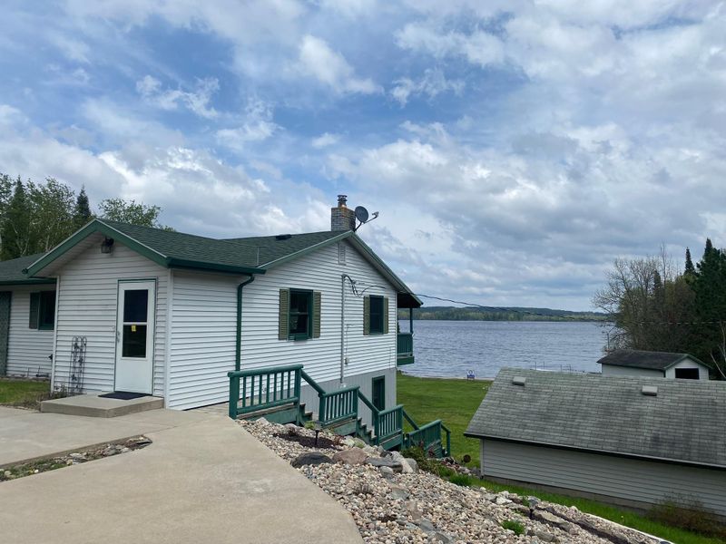 4485 Moccasin Point Rd, Tower, MN 55790
