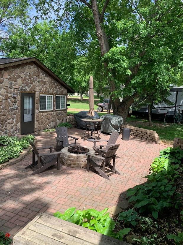 30 Pleasant View Rd, Slayton, MN 56172