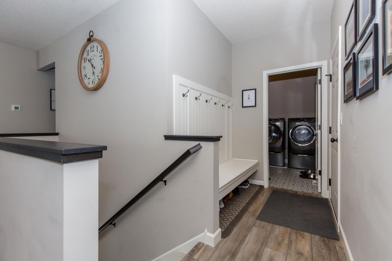 959 Forest Edge Cir, Jordan, MN 55352