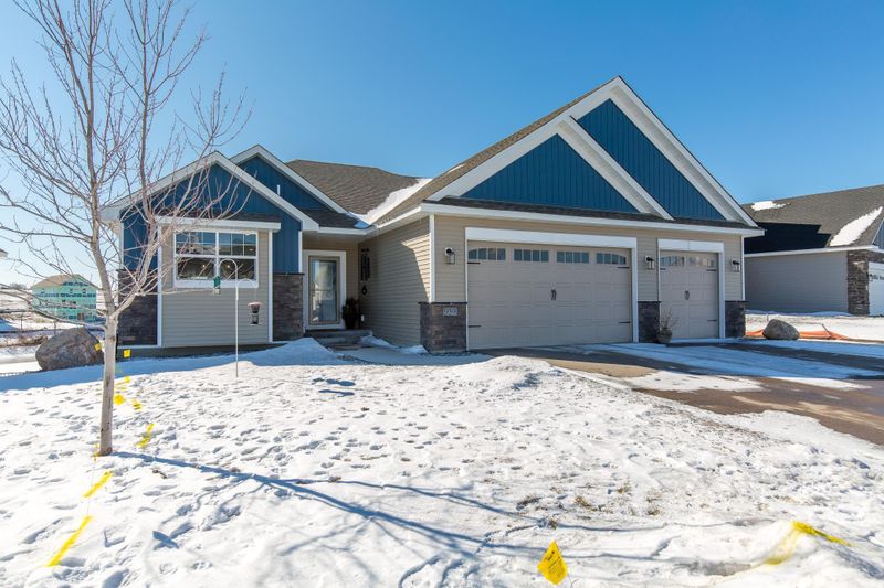 959 Forest Edge Cir, Jordan, MN 55352