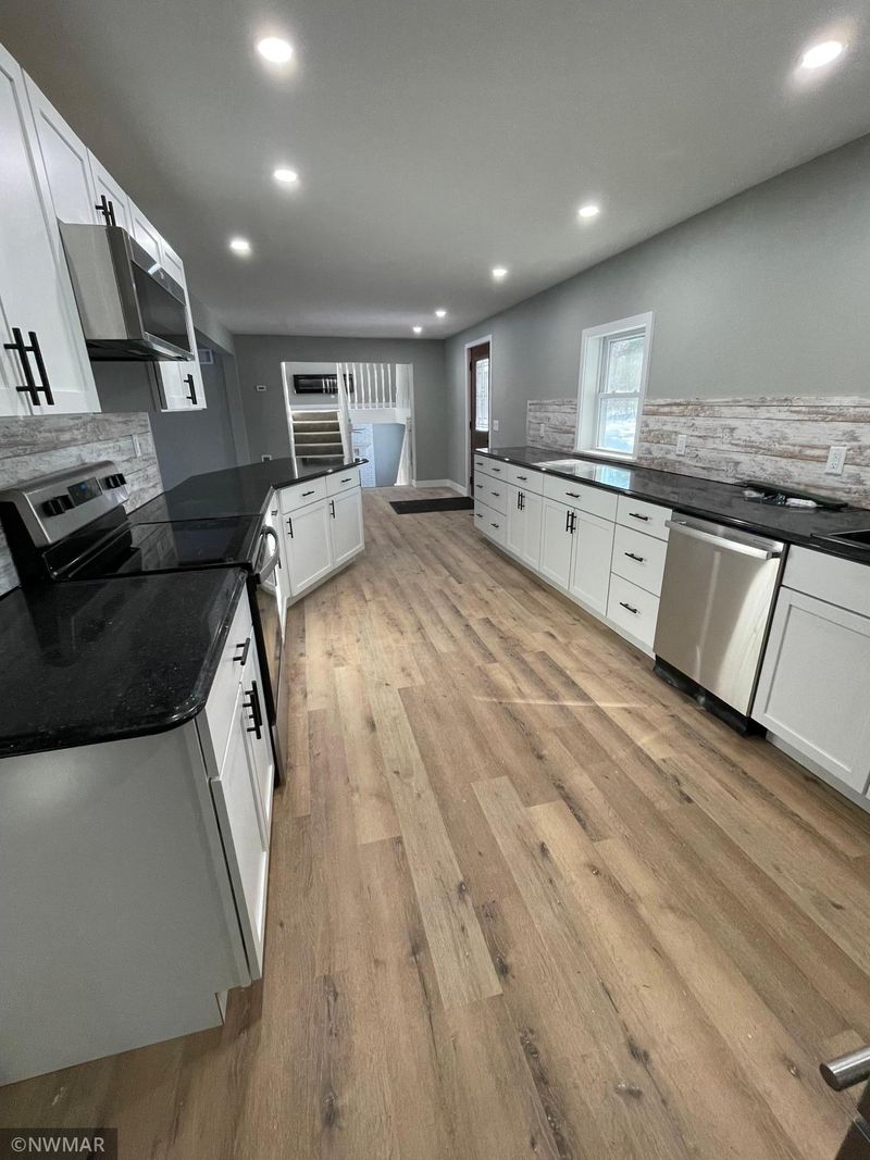 8721 Bemidji Rd NE, Bemidji, MN 56601