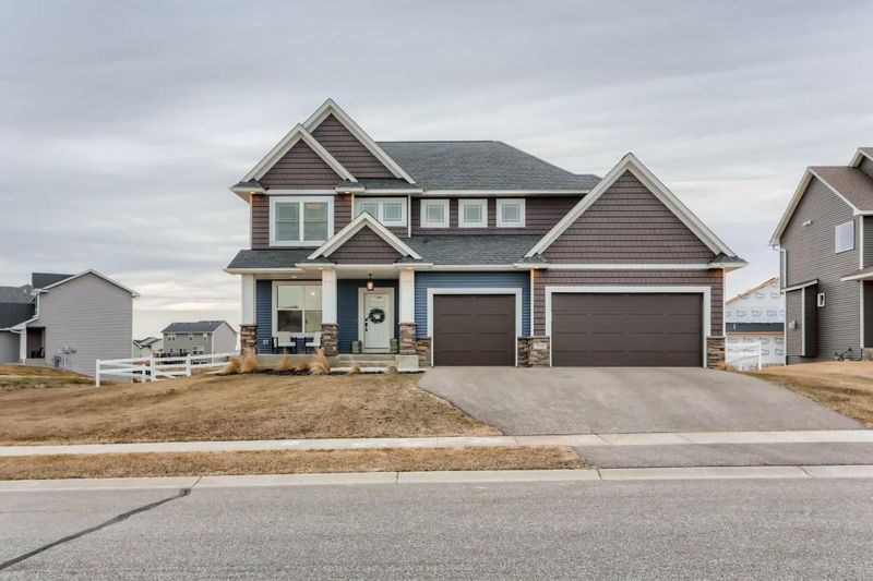 206 Lori Ln, Delano, MN 55328