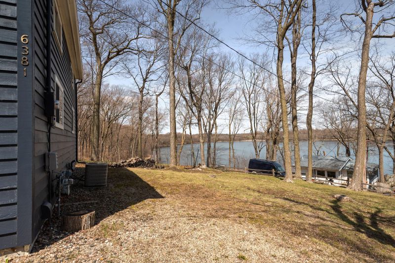 6381 Maple Rd, Mound, MN 55364