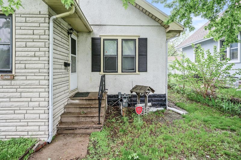 308 Clarence St, Saint Paul, MN 55106