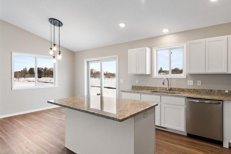 331 Eagle St NW, Isanti, MN 55040