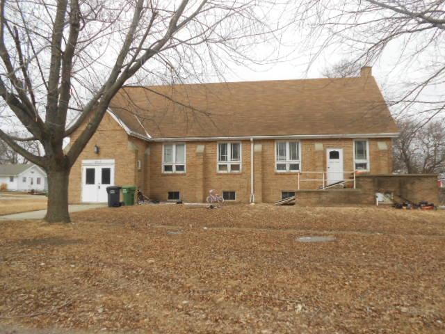 2715 Maple St, Bigelow, MN 56117