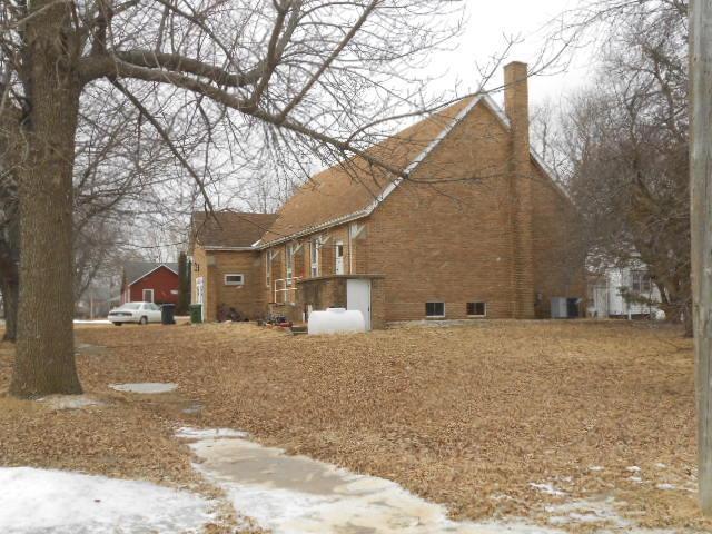 2715 Maple St, Bigelow, MN 56117