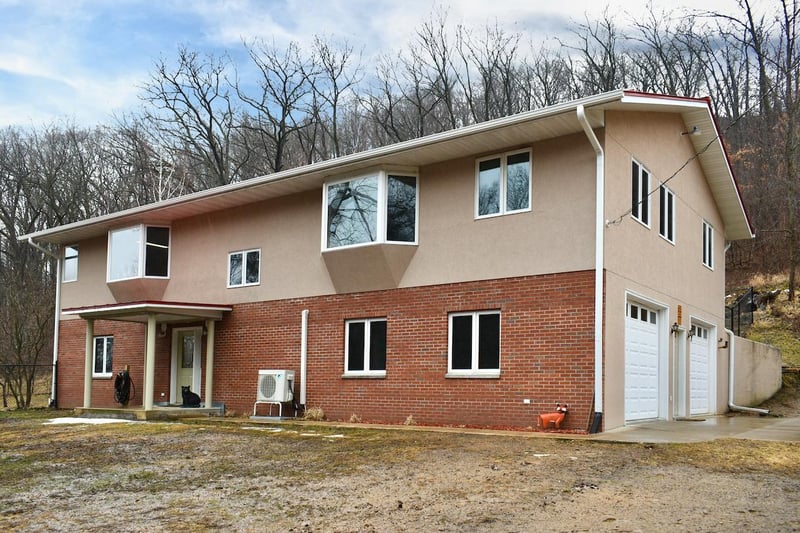 W4911 Puent Rd, La Crosse, WI 54601