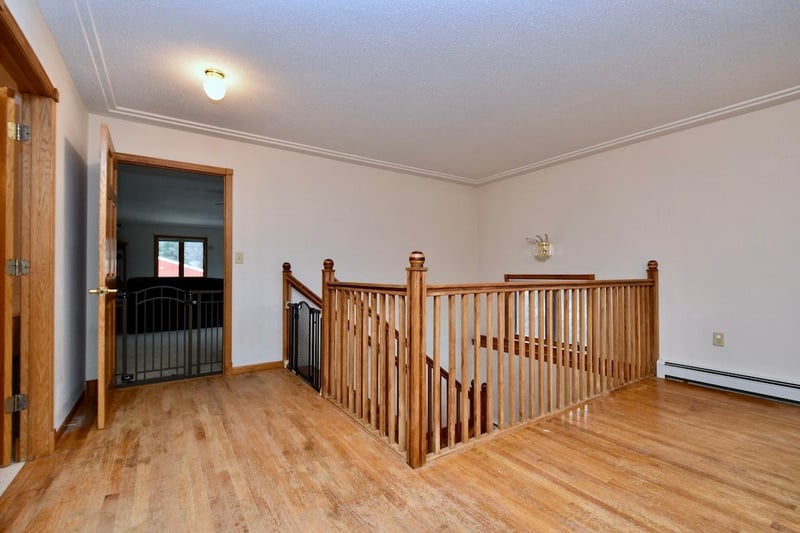 W4911 Puent Rd, La Crosse, WI 54601