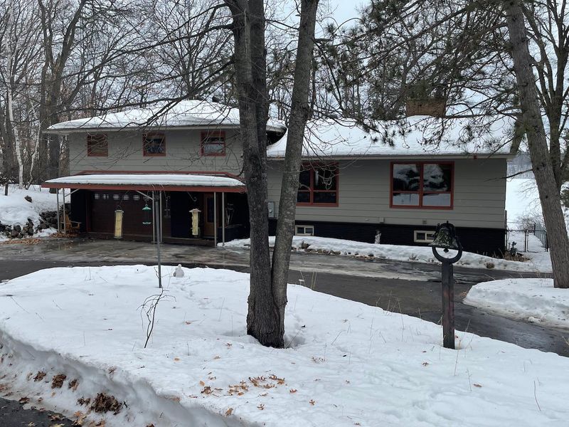 11290 Ebinger Rd, Brainerd, MN 56401