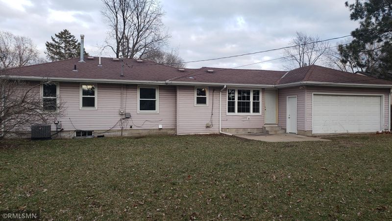 6029 Bryant Ave N, Brooklyn Center, MN 55430