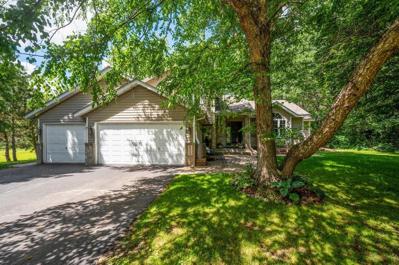 6554 401st St, North Branch, MN 55056