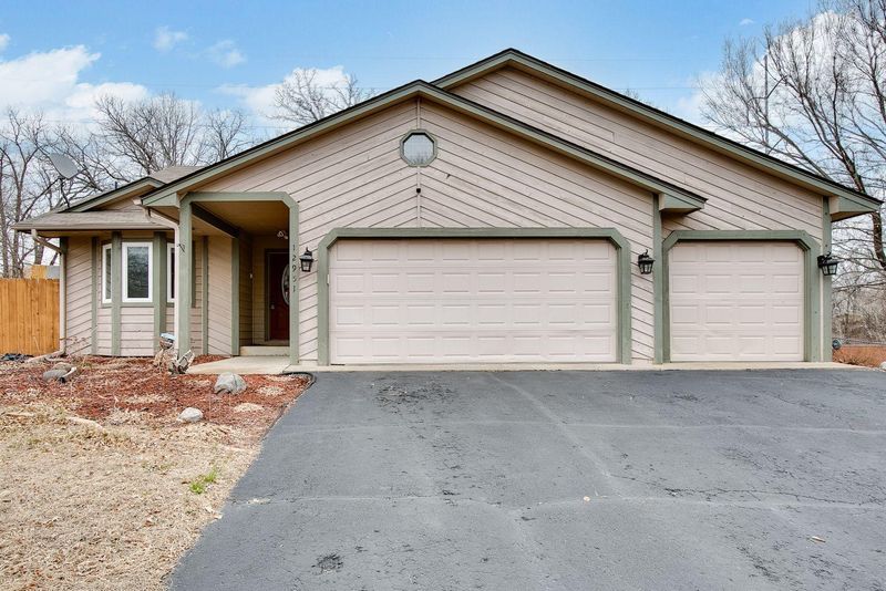 12951 Grouse St NW, Coon Rapids, MN 55448