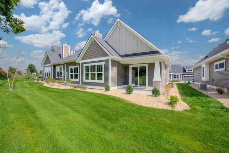 13703 Brookside Pa, Rosemount, MN 55068