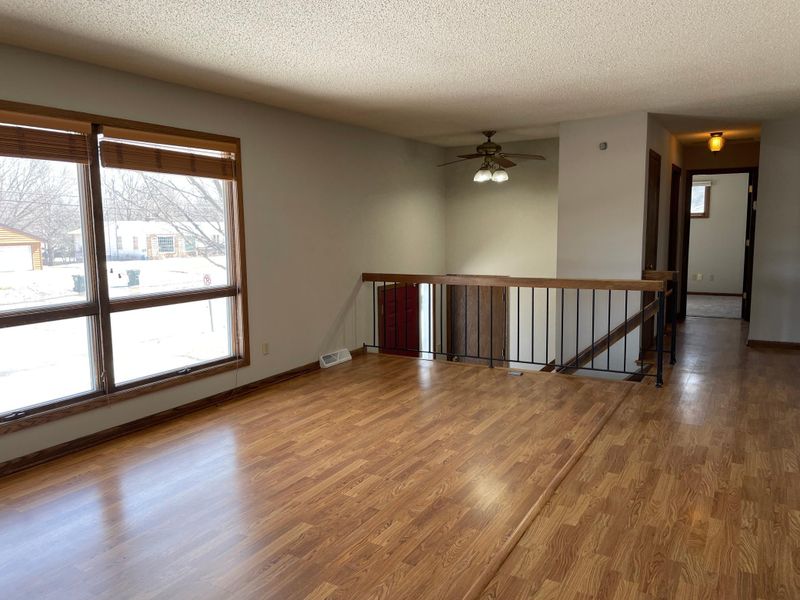 8706 Penn Ave S, Bloomington, MN 55431